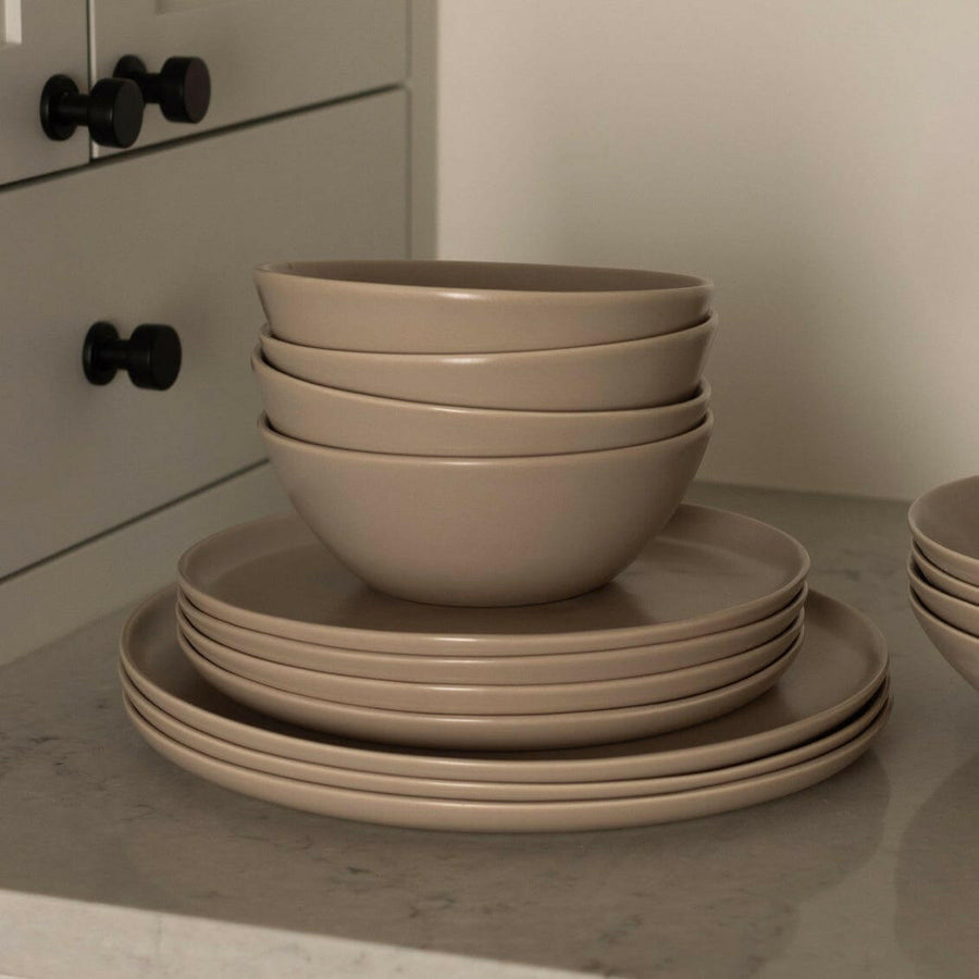Dinnerware Set