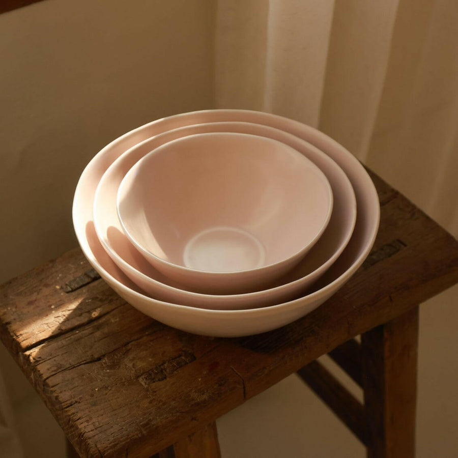 Elegant serving ceramics set showcasing fine craftsmanship and stylish tableware for sophisticated dining experiences.